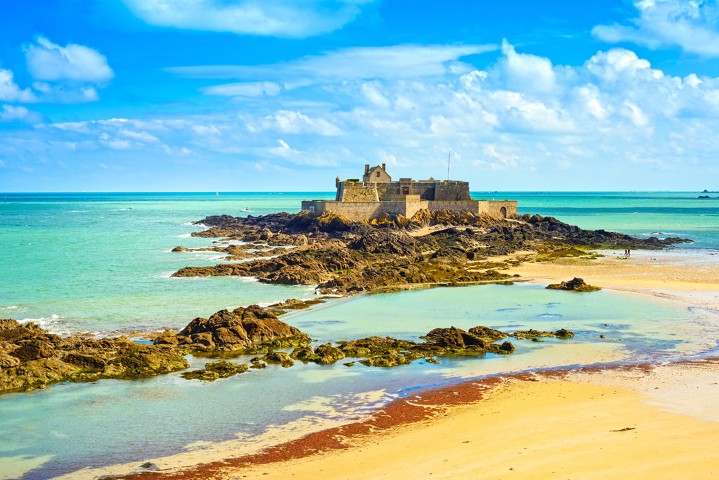 Fort National à marée basse, Saint-Malo